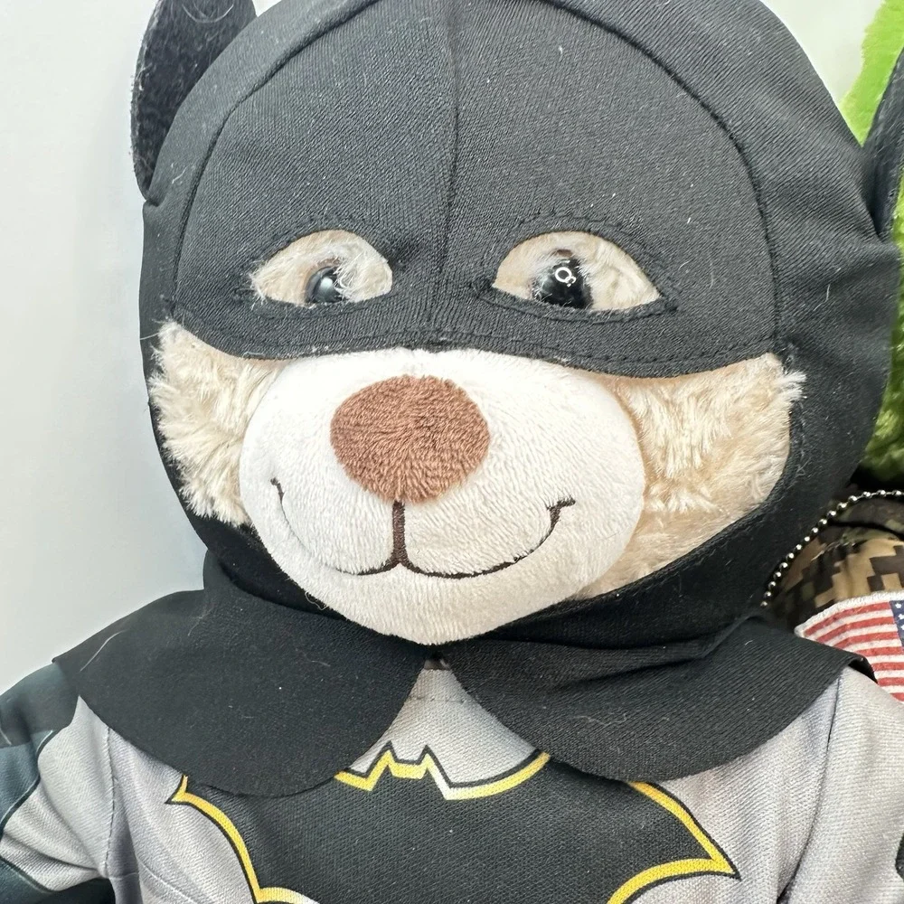Build A Bear Super Hero Lot of 2 Bears Hulk in Fatigues and Batman with Mask